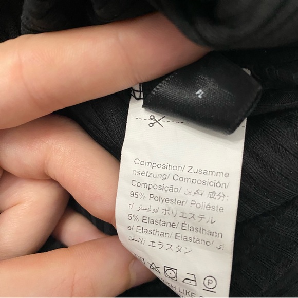 3/30$🤍 SHEIN | Black ribbed square neck longsleeve top - Picture 6 of 6